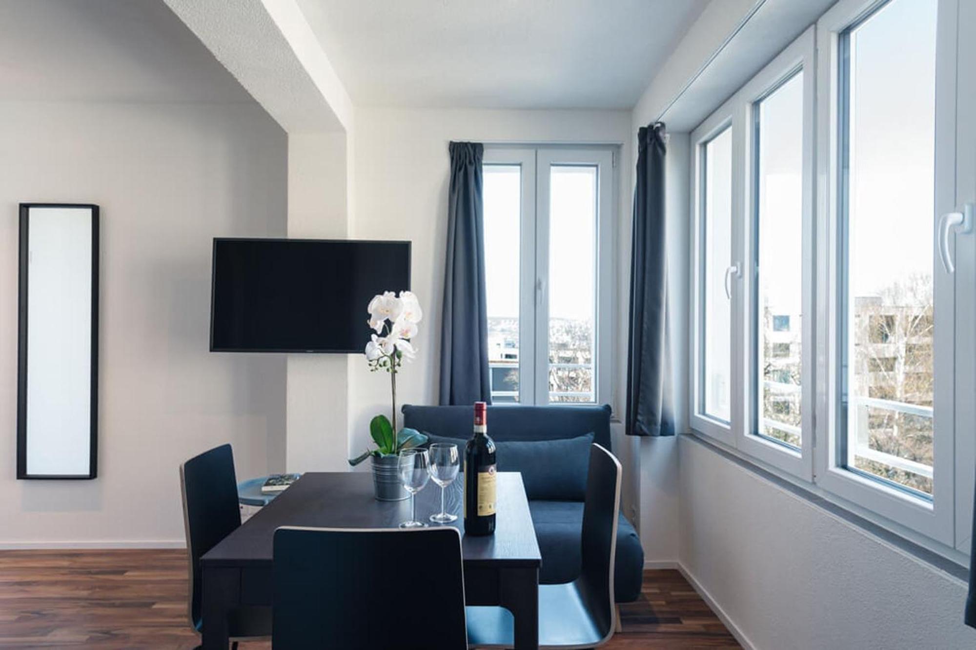 Hitrental Wiedikon Apartments Zurich Ngoại thất bức ảnh