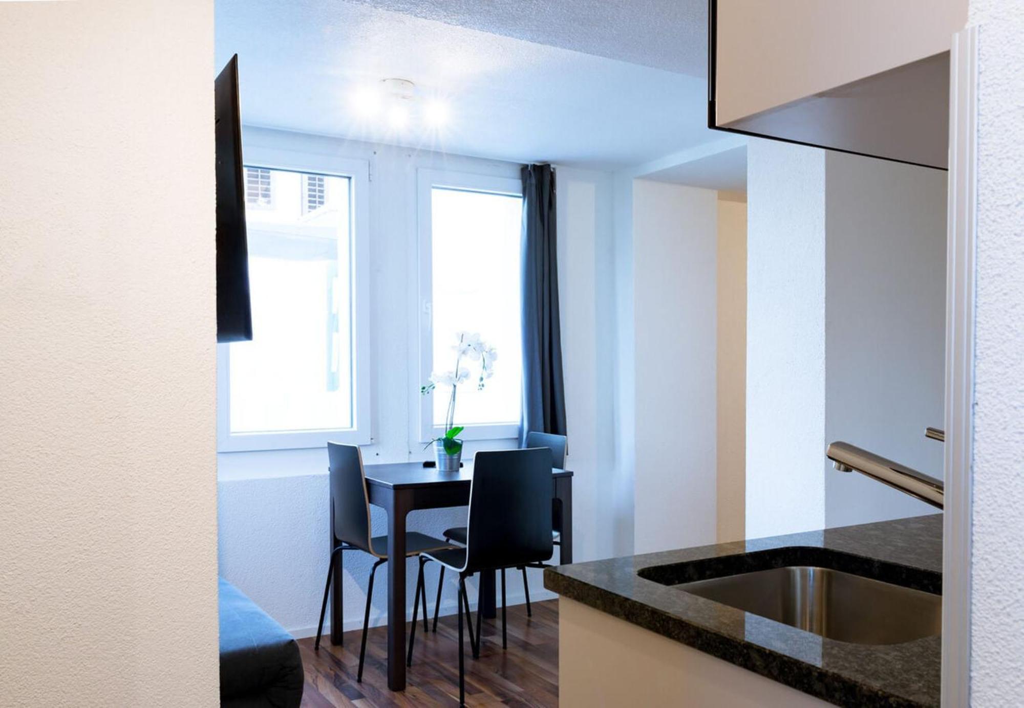 Hitrental Wiedikon Apartments Zurich Ngoại thất bức ảnh