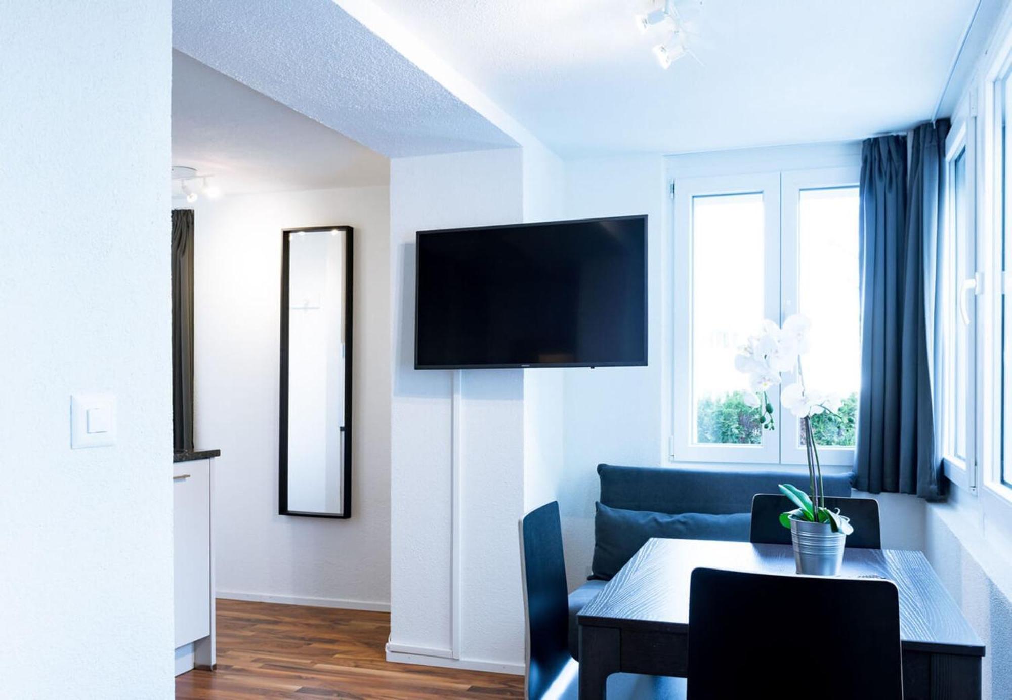 Hitrental Wiedikon Apartments Zurich Ngoại thất bức ảnh